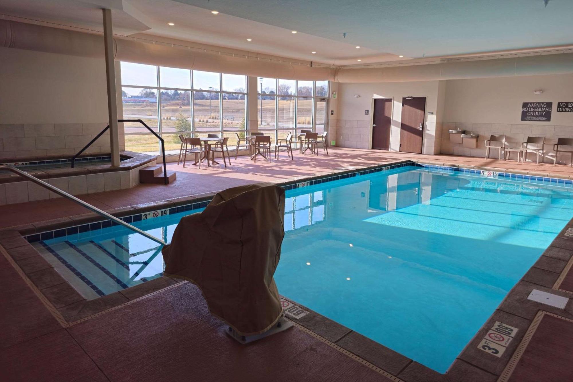 Comfort Inn & Suites At Sanford Sports Complex Σιου Φολς Εξωτερικό φωτογραφία